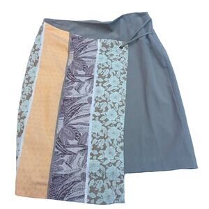 Donna Canada Skirt sz 8